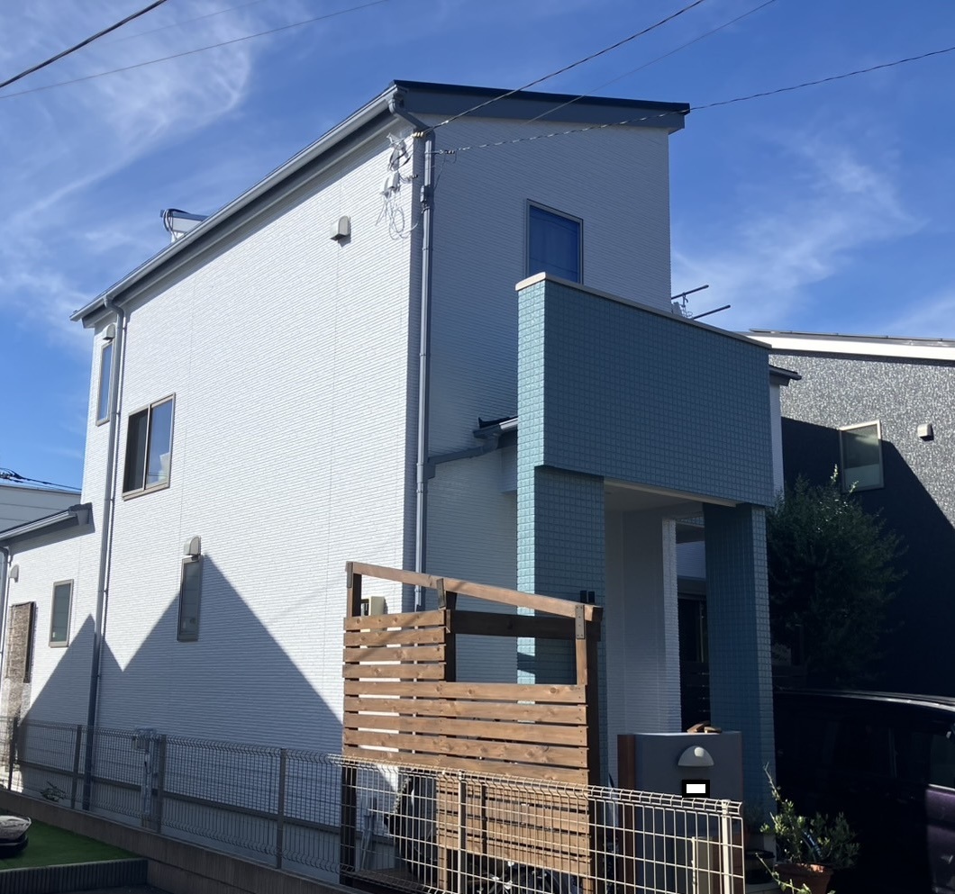 埼玉県さいたま市岩槻区 外壁塗装 屋根工事 株式会社リボーン 蓮田市